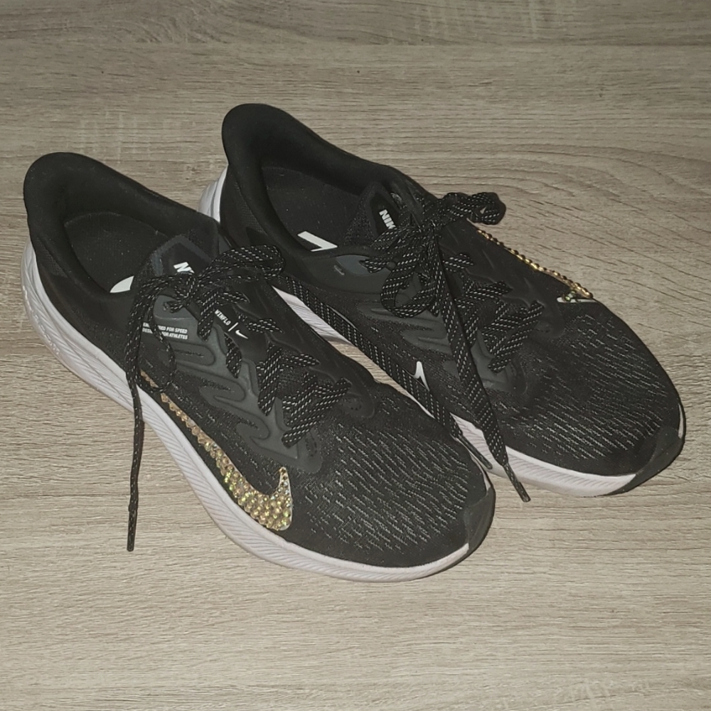 Nike Air Zoom running shoe. 7.